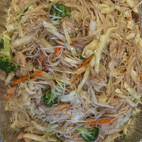 House Special Pancit (Party Tray)